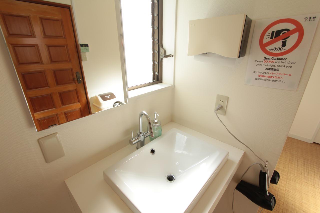 Tsuruya Guesthouse Хиросима Экстерьер фото