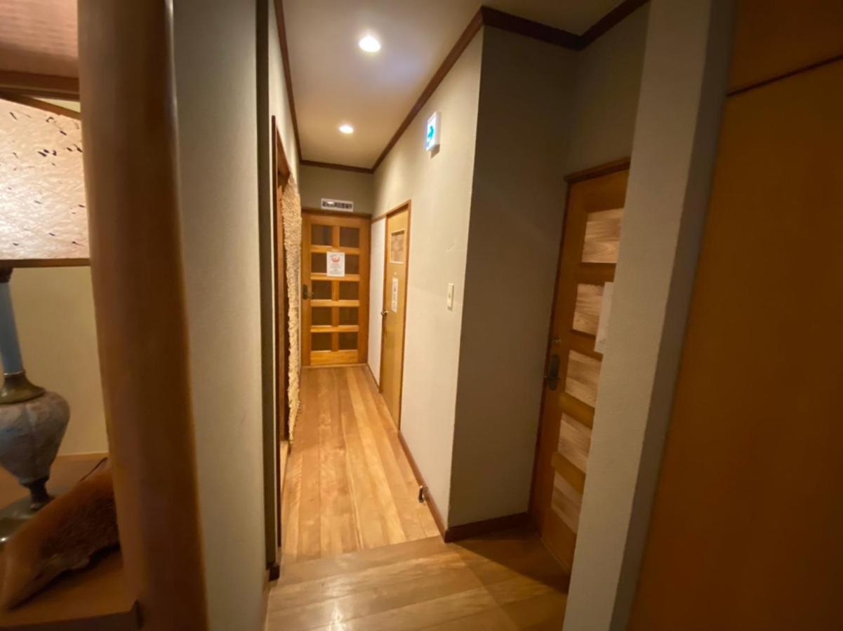 Tsuruya Guesthouse Хиросима Экстерьер фото